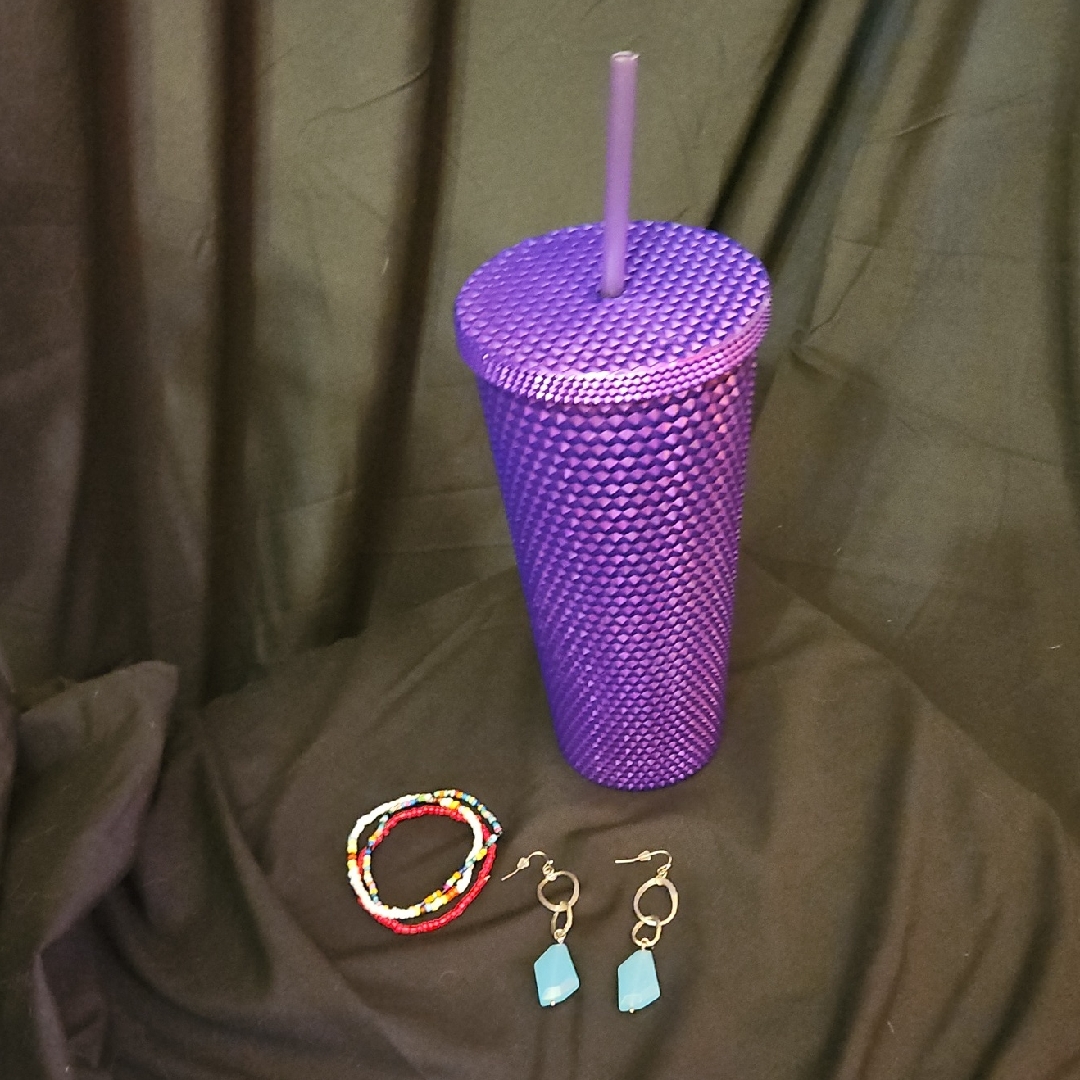 3 Piece Set Purple Textured Tumbler With Straw Earrings Bracelets1000 Firm 10$